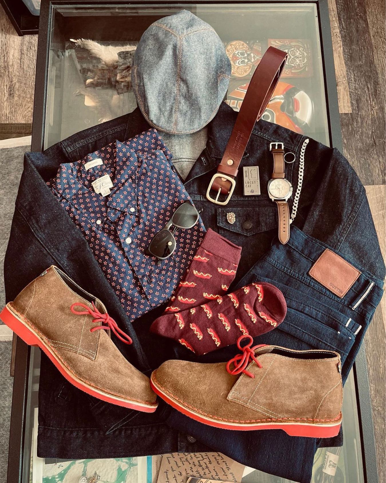 Weekend outfit inspo 📸

#OOTD by @dude_in_denm21! Featuring our men\'s Heritage shoes in red 👞
.
.
.
#ootd #mensfashion #mensshoes #africanfashion #denimstyle #ootdfashion #ootdinspiration