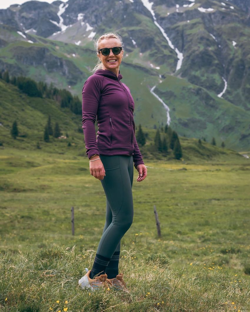 Summit Pocket Leggings Jade – Alpine Nation Outdoor Clothing
